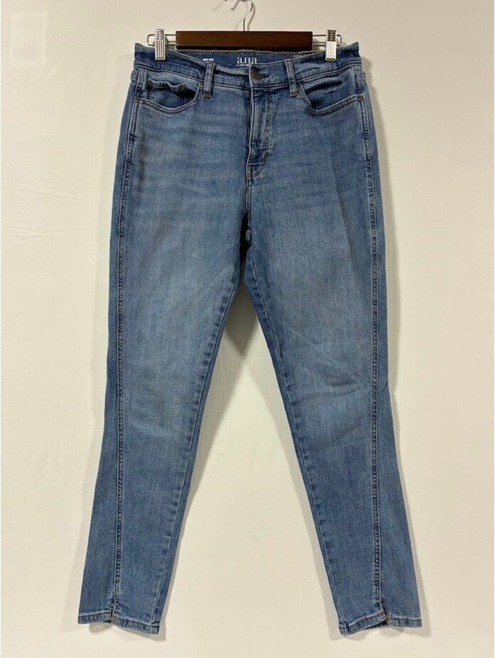 a.n.a Women's High Rise Skinny Jeans Size 12 Blue Stretch Denim Ankle Jeans